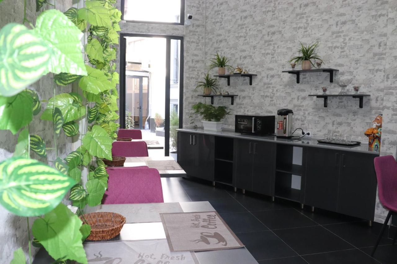 Bobur Hotel タシュケント エクステリア 写真