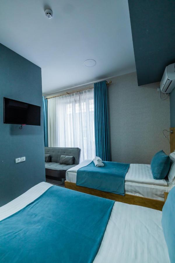 Bobur Hotel タシュケント エクステリア 写真