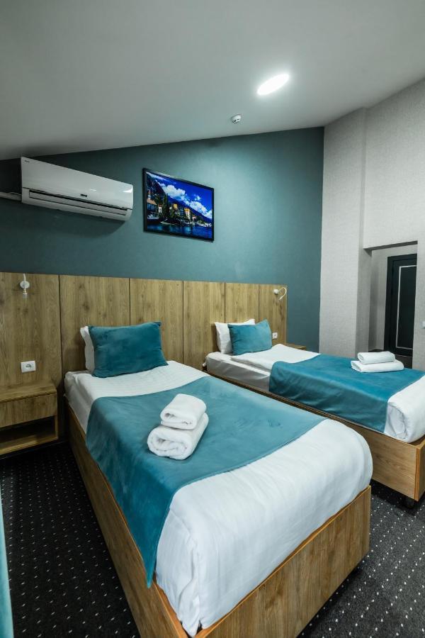 Bobur Hotel タシュケント エクステリア 写真