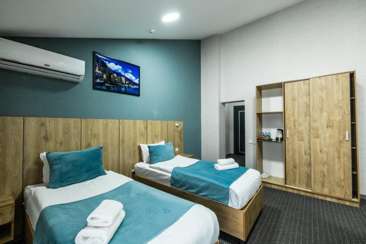 Bobur Hotel タシュケント エクステリア 写真